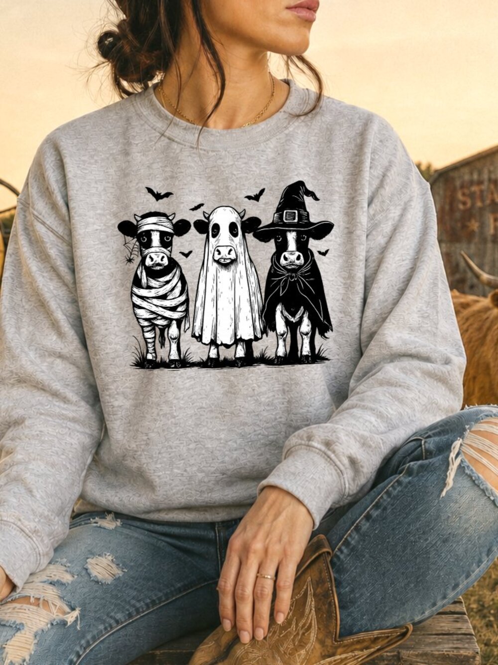 Halloween Cow Sweatshirt Unisex Graphic Crewneck Fall Autumn Ghost Witch Costume